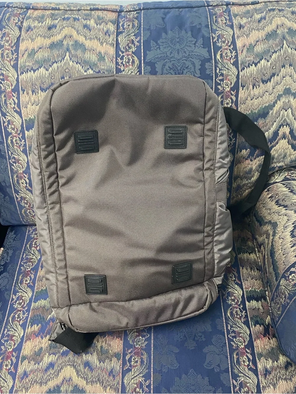 Genius Pack durable gray